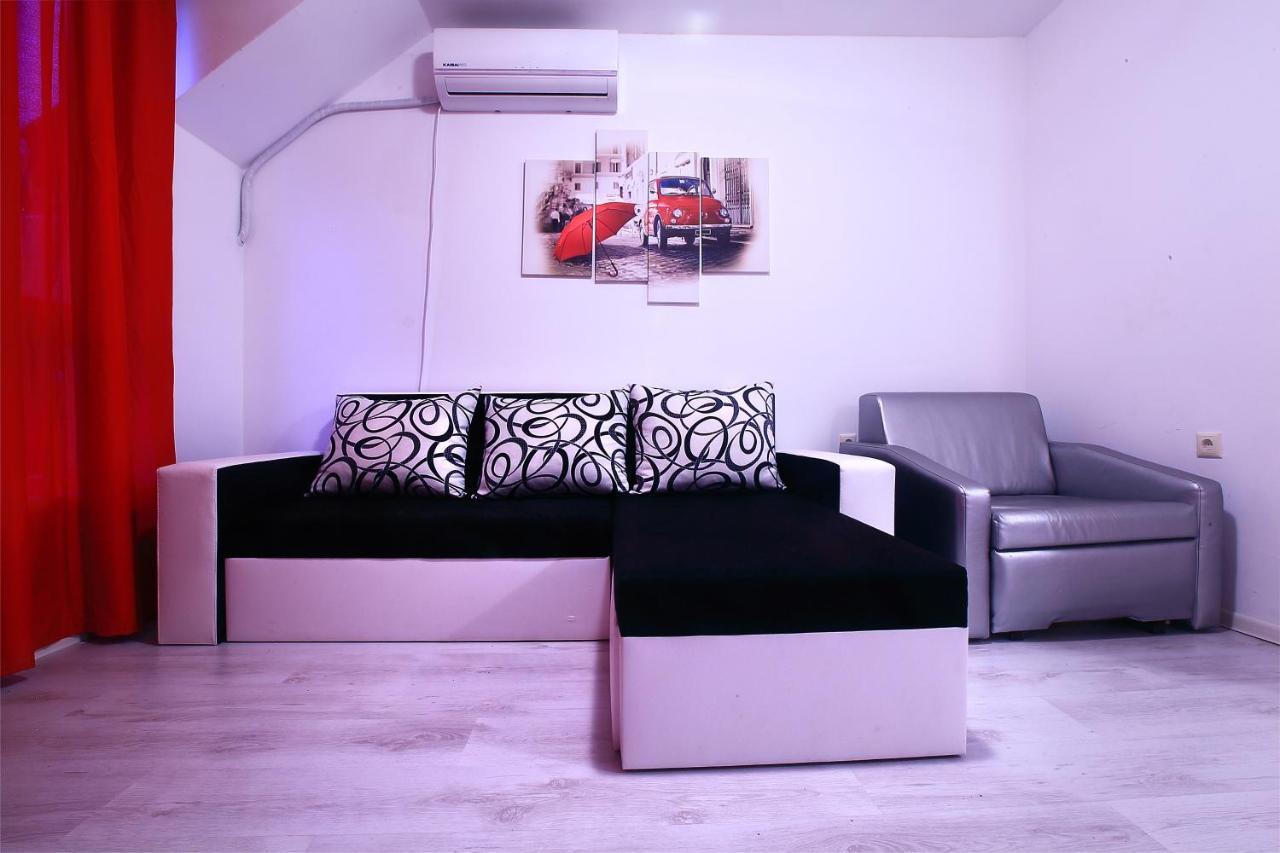 Modern Delux Apartments In Flowers&Pool Private Complex 발치크 외부 사진