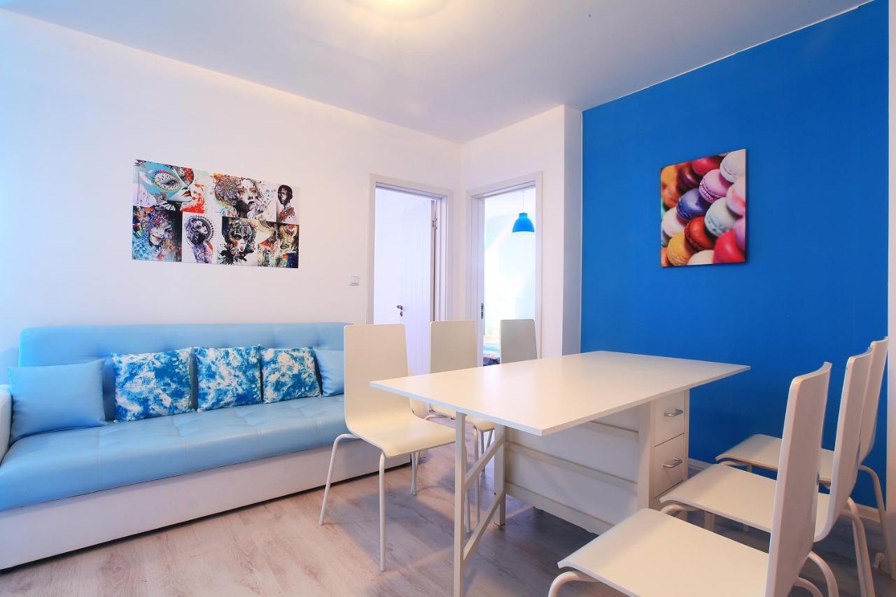 Modern Delux Apartments In Flowers&Pool Private Complex 발치크 외부 사진